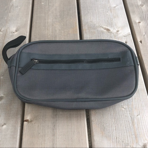 Versace Parfums Grey Travel Toiletry Bag - Picture 2 of 8